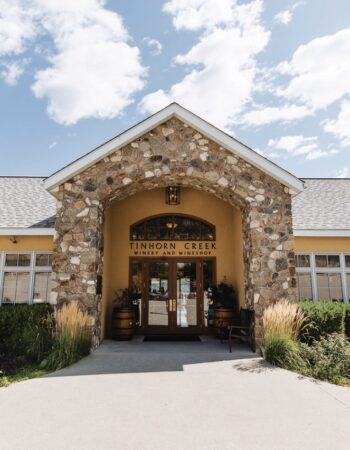 Tinhorn Creek Vineyards