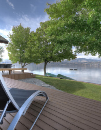 Sandy Beach Lodge & Resort