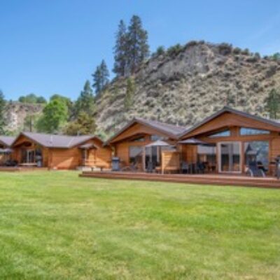 Sandy Beach Lodge & Resort