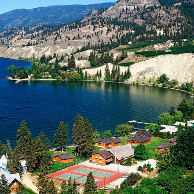 Sandy Beach Lodge & Resort