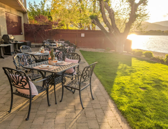 Desert Surfside Waterfront Suites