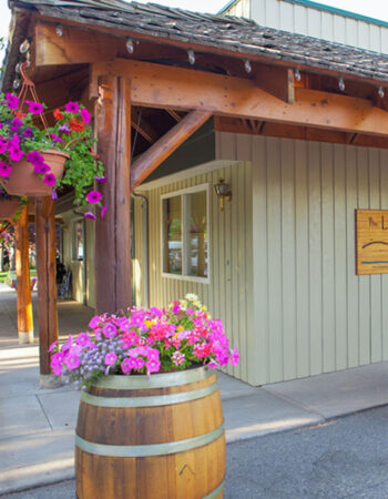 The Lakeside Resort