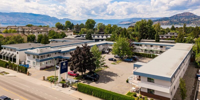 Siesta Suites Kelowna
